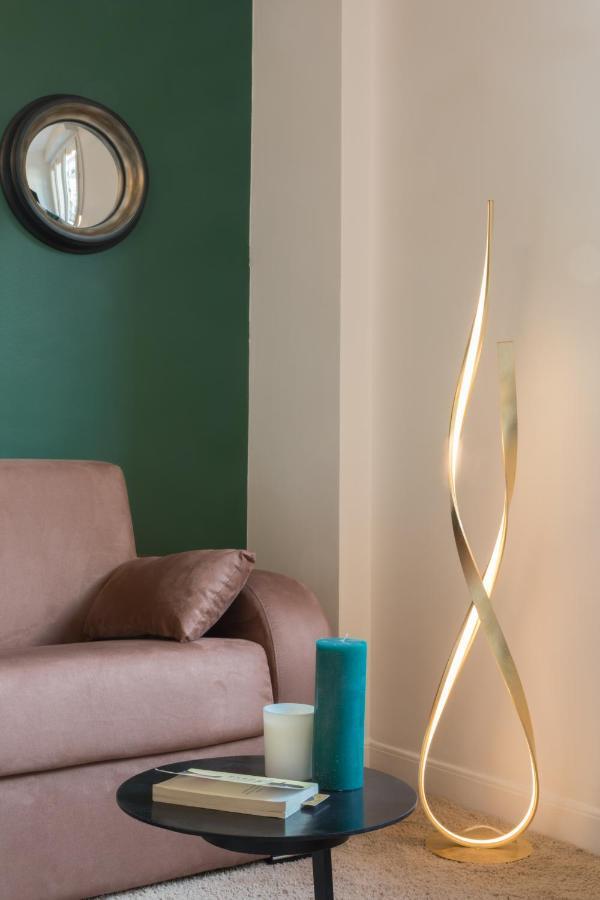 Beautiful Apartment In The Heart Of Niza Exterior foto